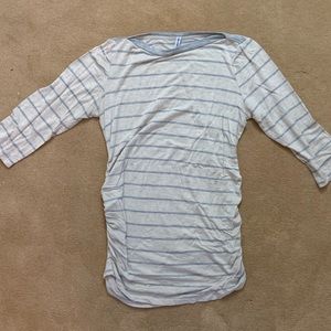 3/4 sleeve maternity top